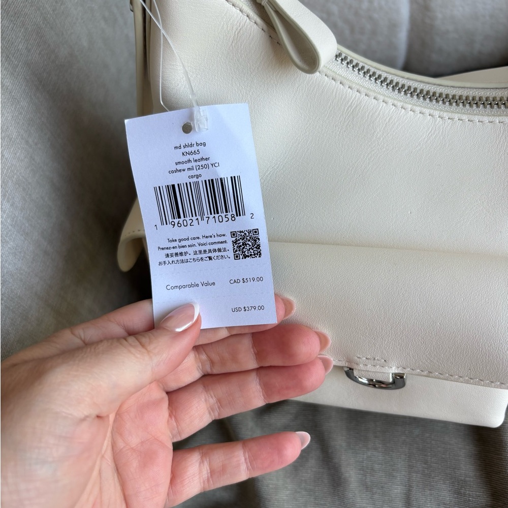 Kate Spade Cargo Shoulder Bag in White - Picture 3 of 10